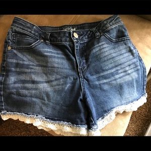 Girls shorts